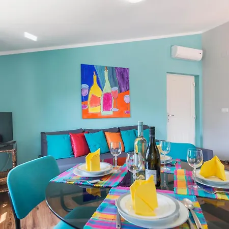 Awesome In Betiga With Wifi Apartment *